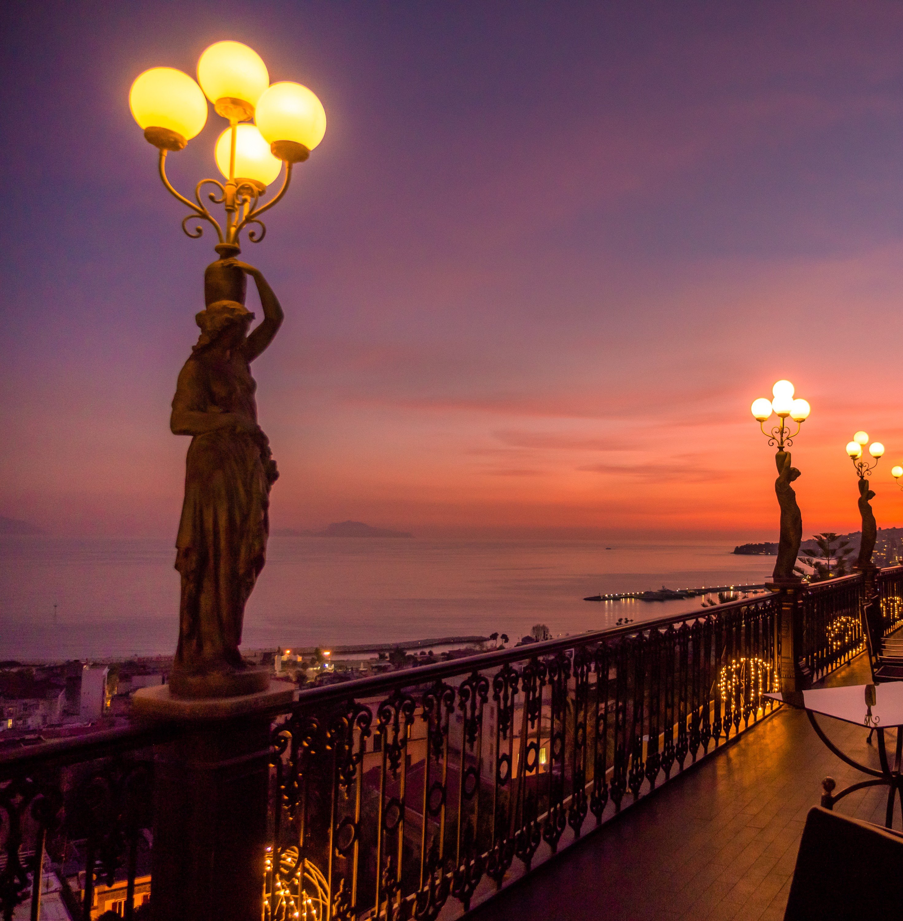 Grand Hotel Parker's by null