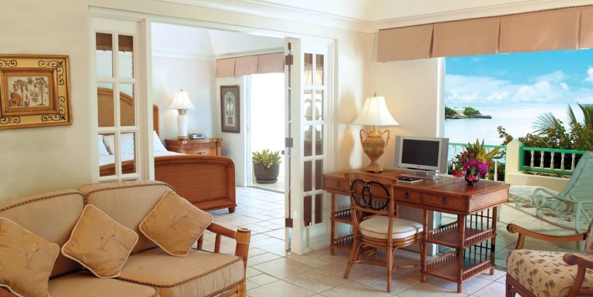 Blue Waters Resort and Spa by null