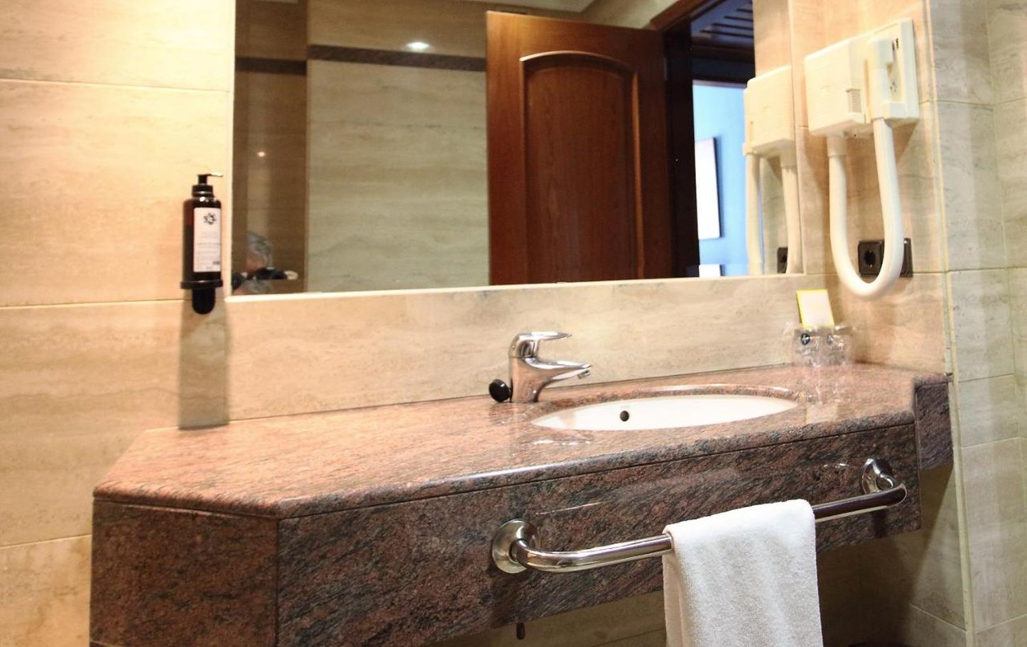 Hotel Conde Ansúrez by null