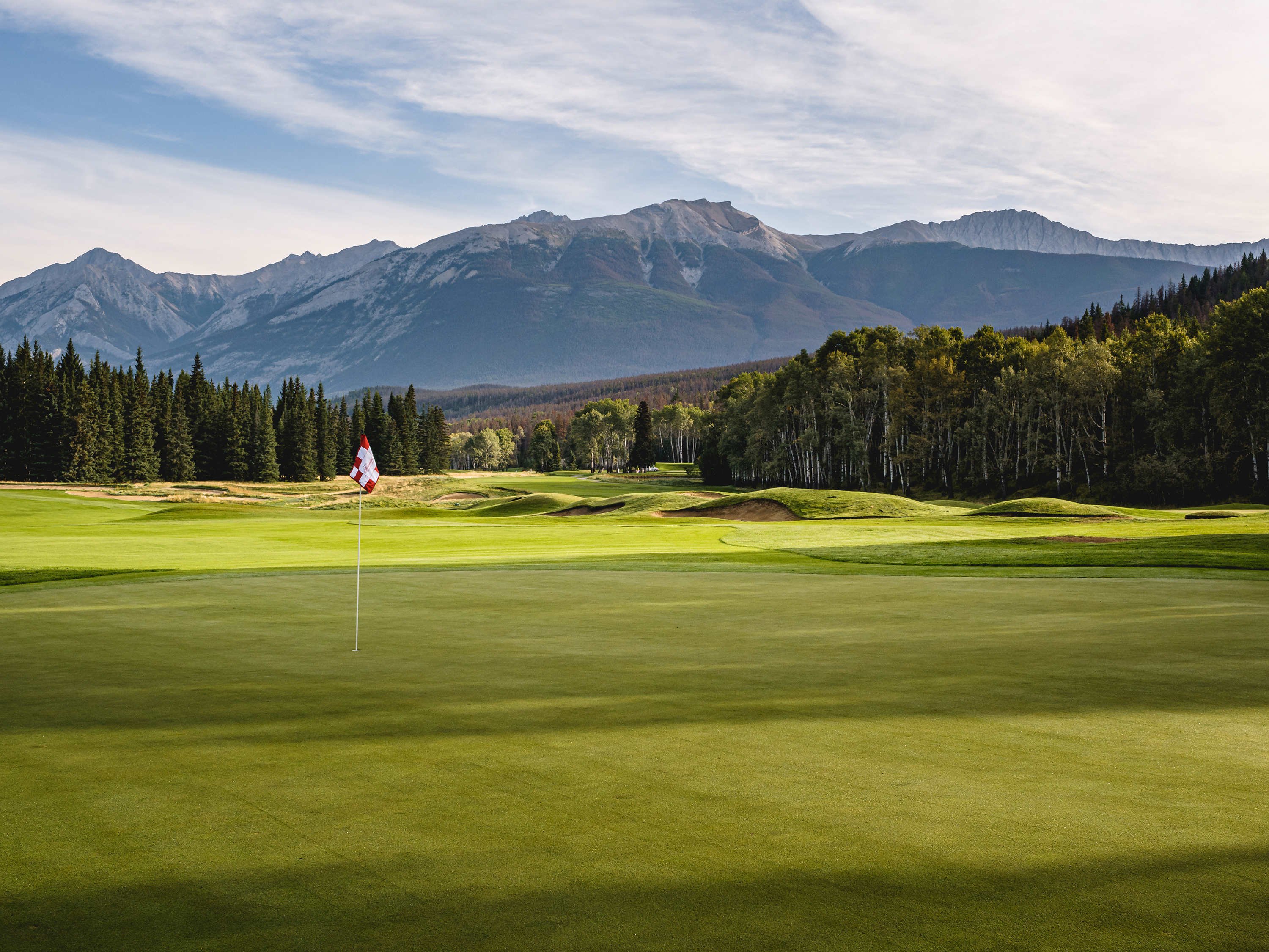 Fairmont Jasper Park Lodge by null