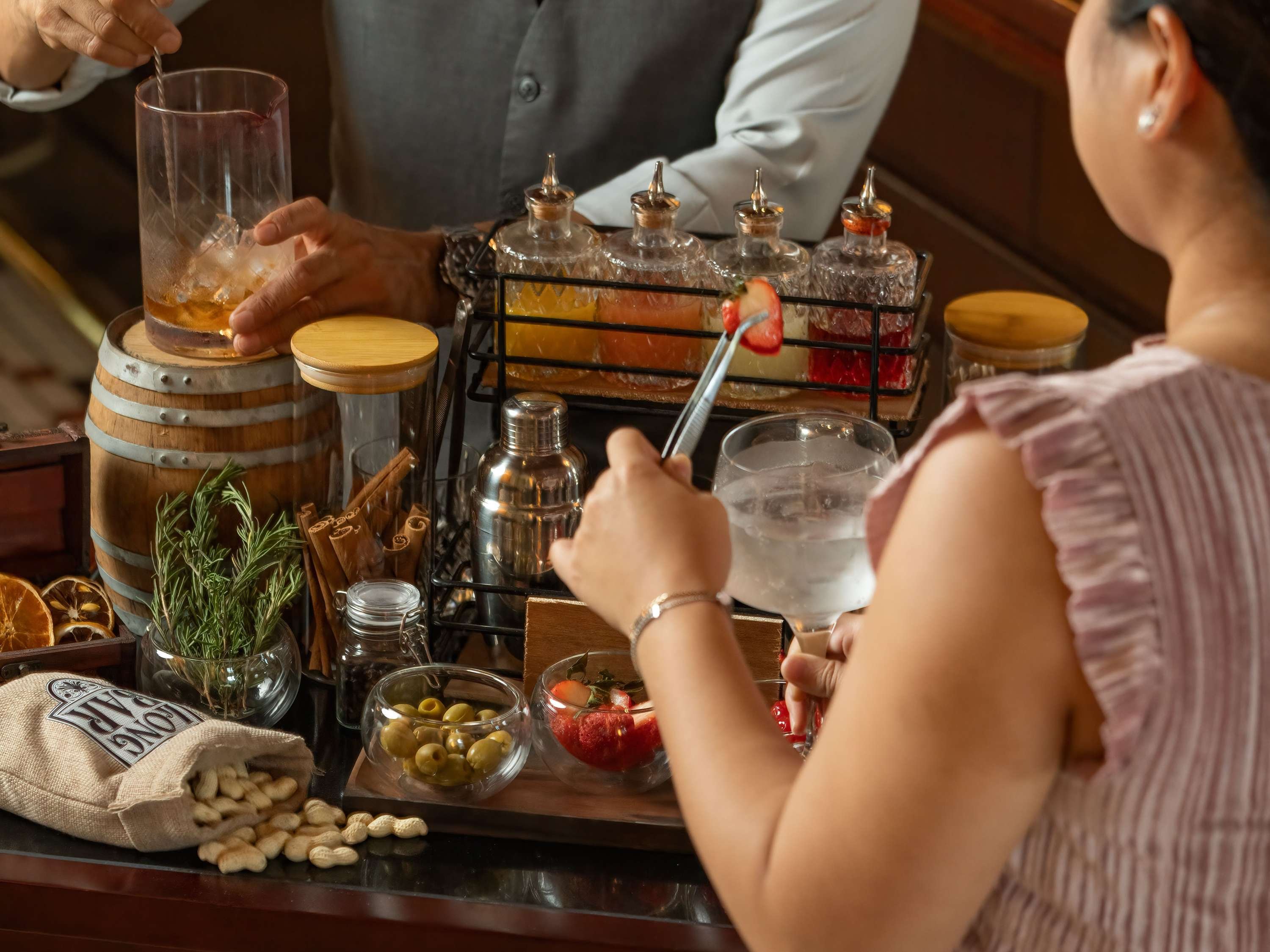 Fairmont Makati by null