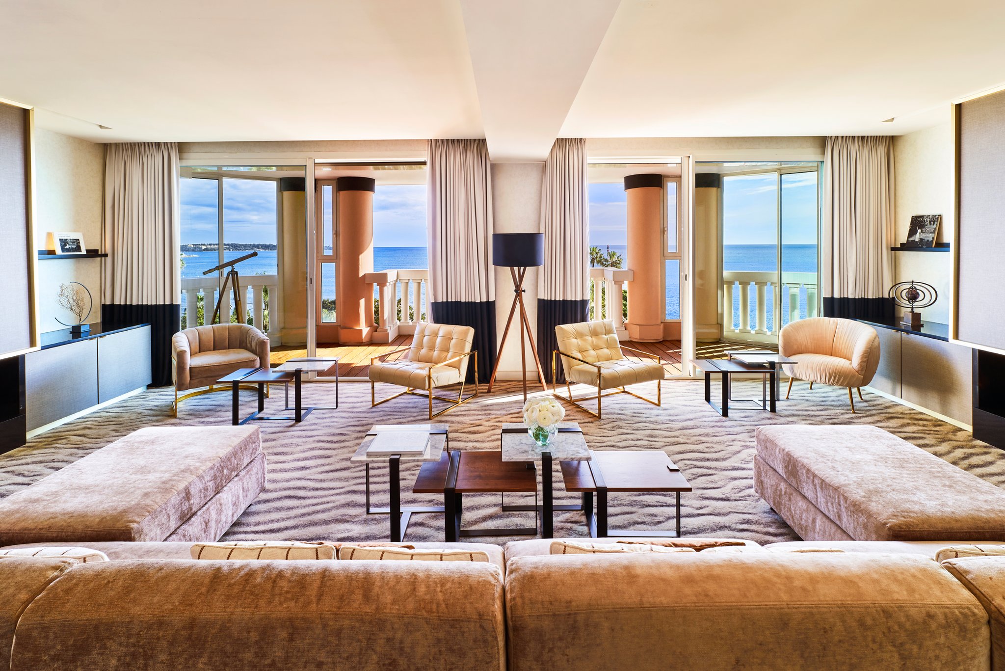 Hotel Barrière Le Majestic Cannes by null