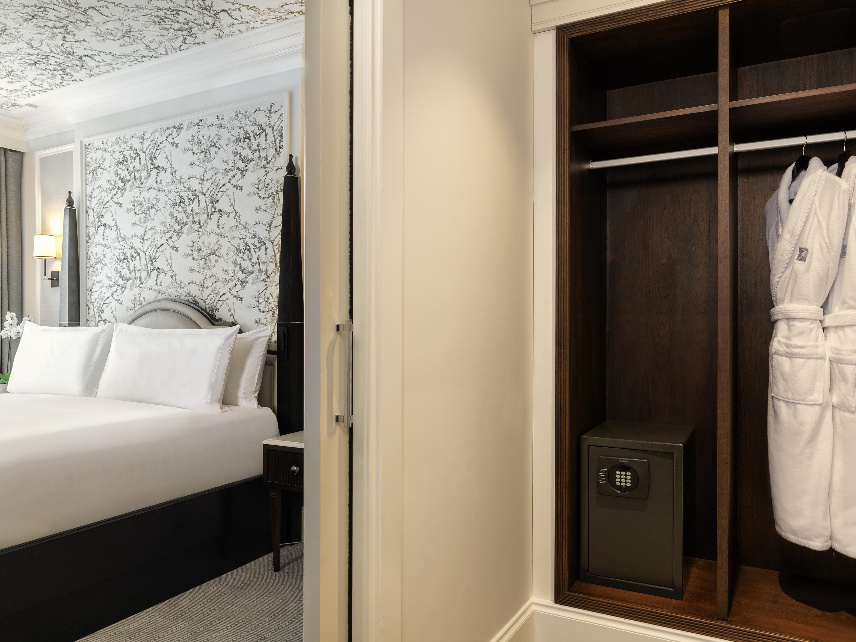 Fairmont Windsor Park by null