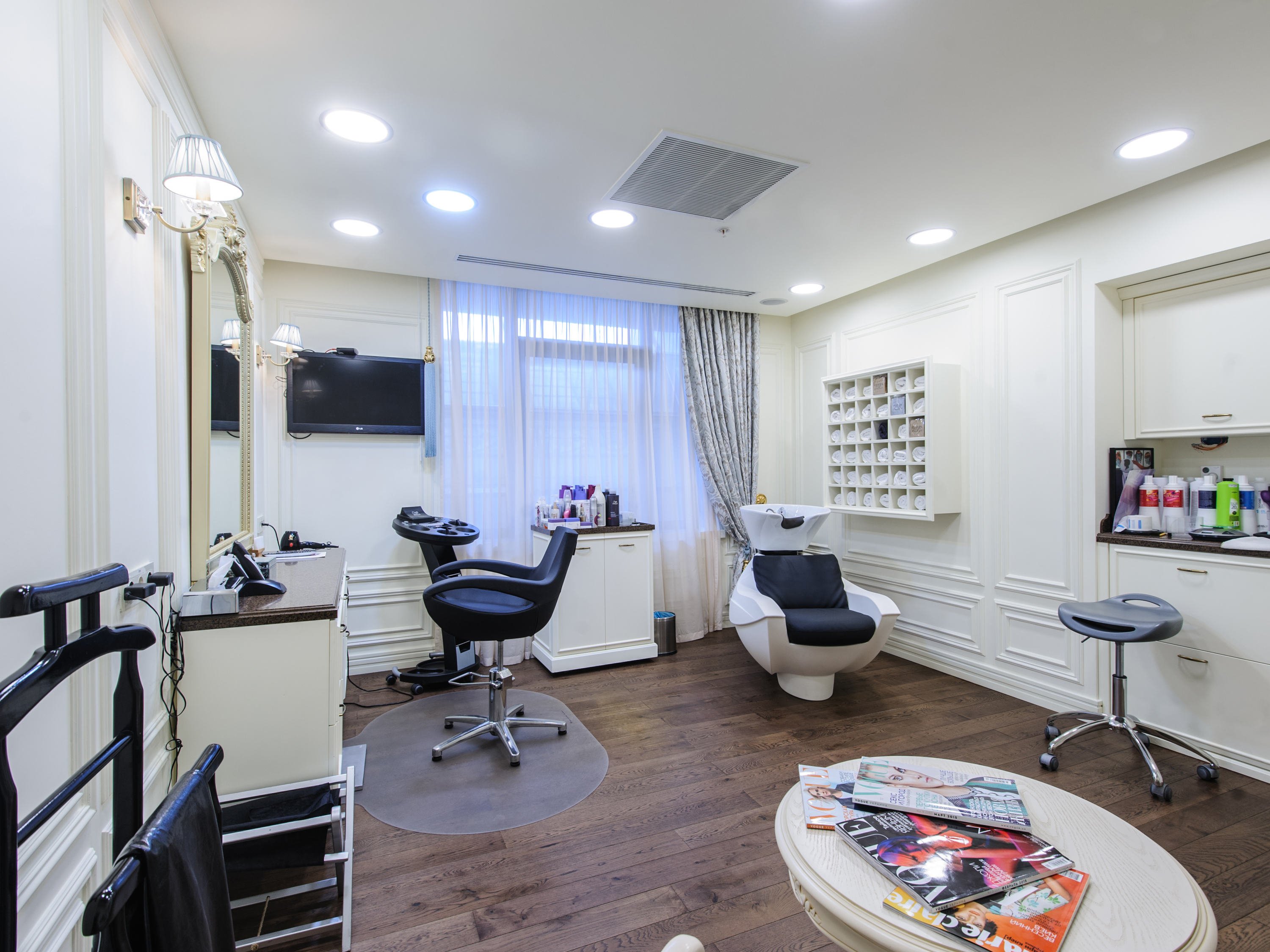 Fairmont Grand Hotel Kyiv by null