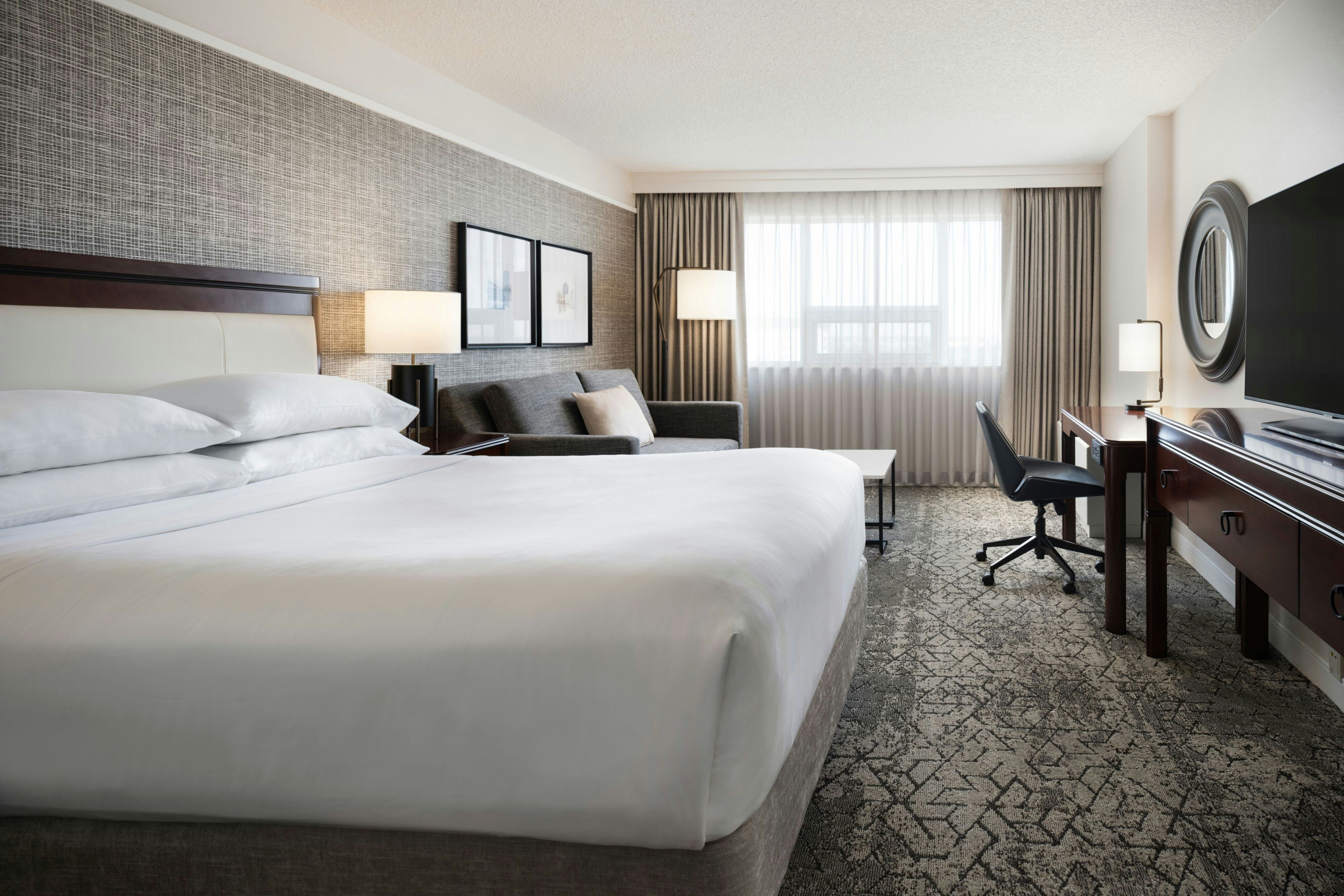 Sheraton Cavalier Calgary Hotel photo 3