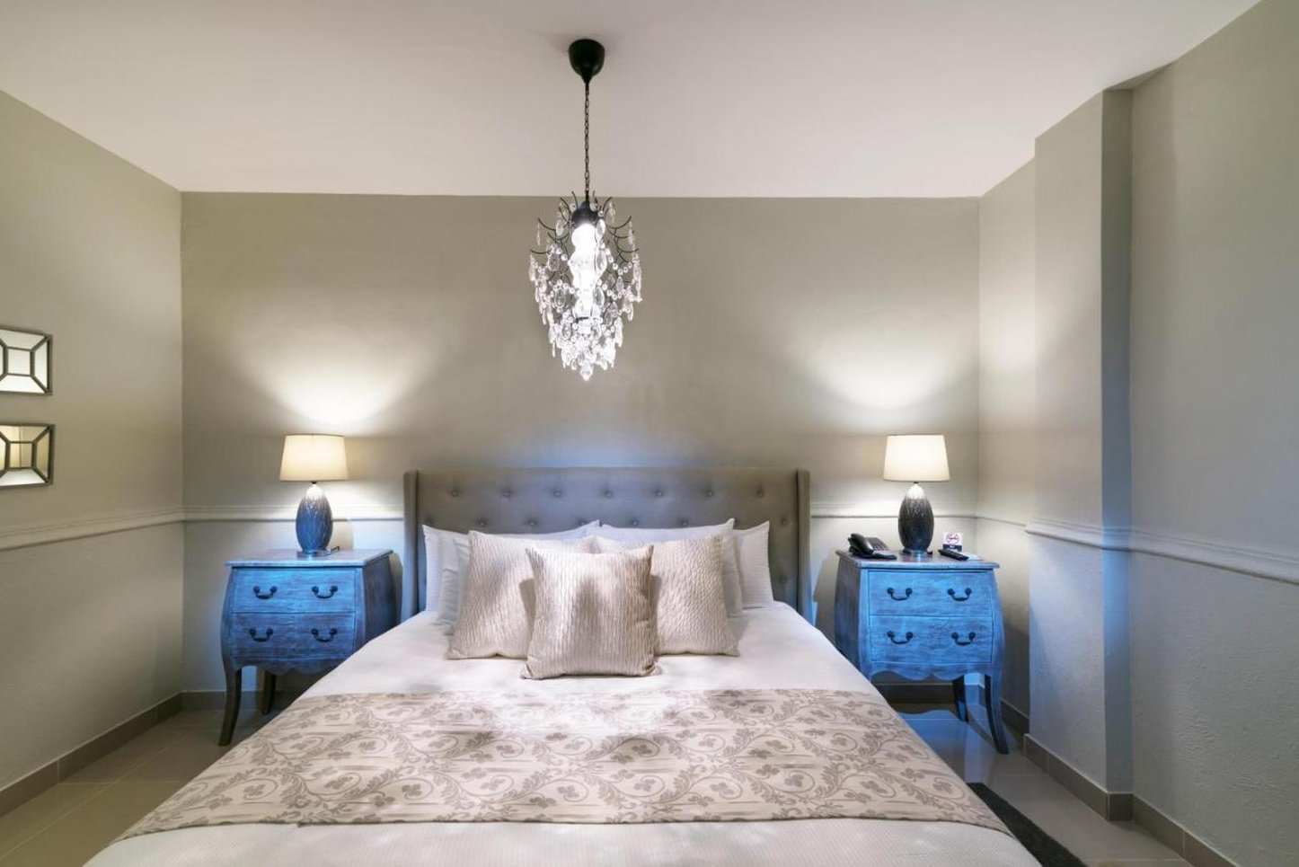 Hodelpa Caribe Colonial by null