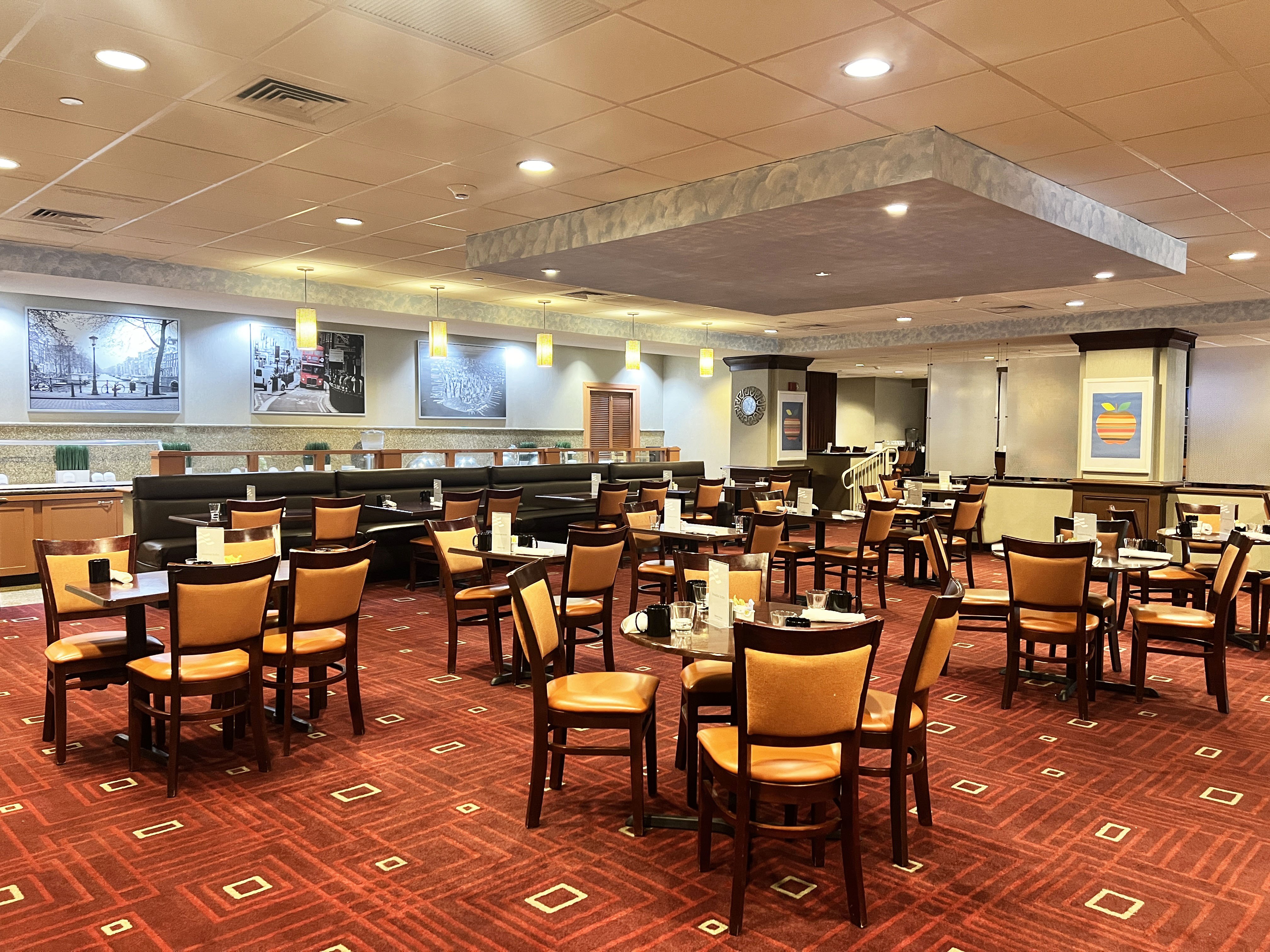 Crowne Plaza Newark Airport, an IHG Hotel photo 4