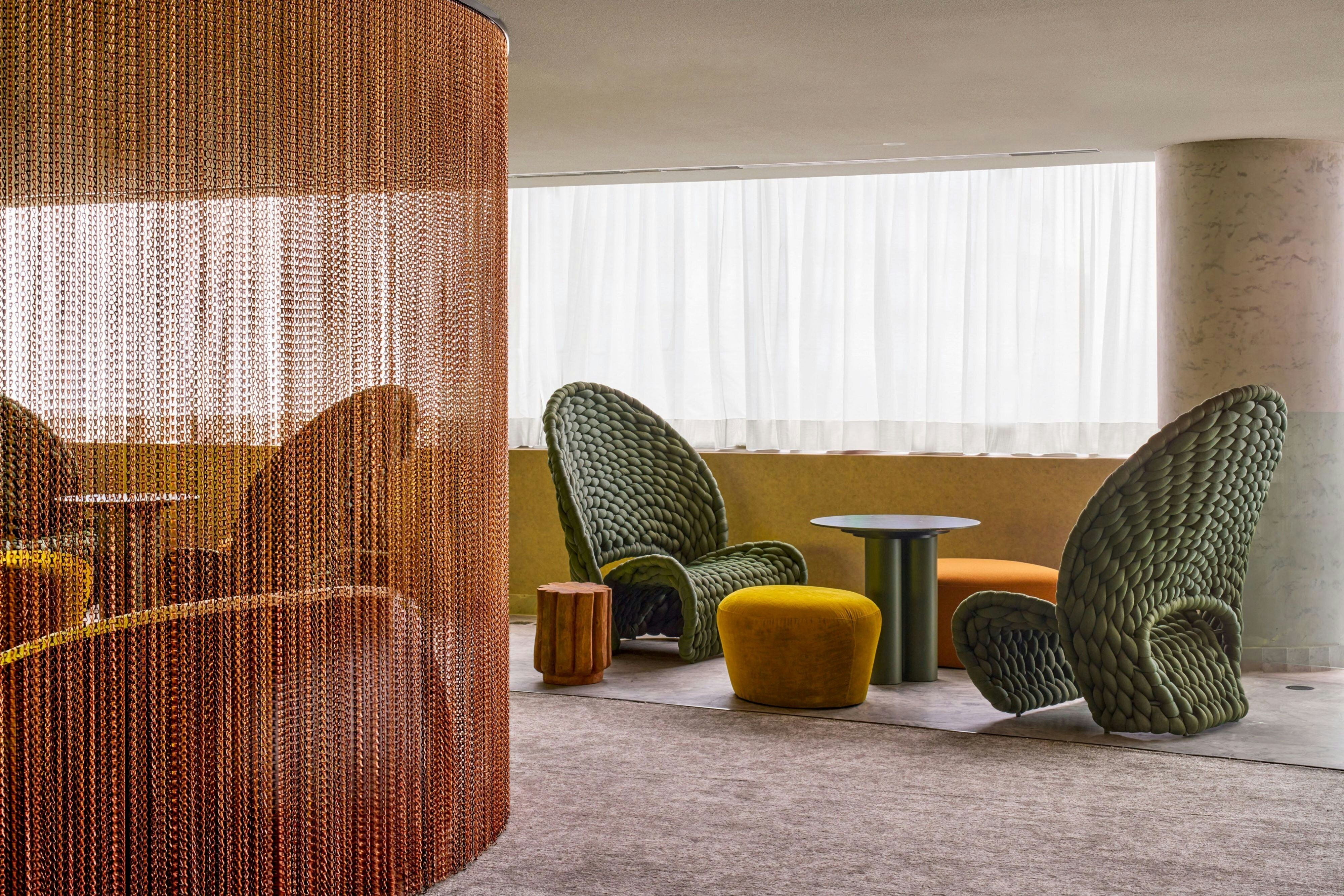 W São Paulo by null