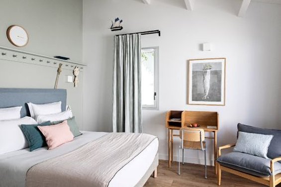 Les Hautes Mers - Fontenille Collection by null