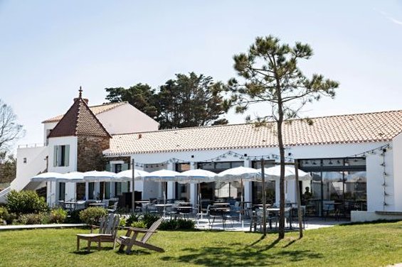 Les Hautes Mers - Fontenille Collection by null