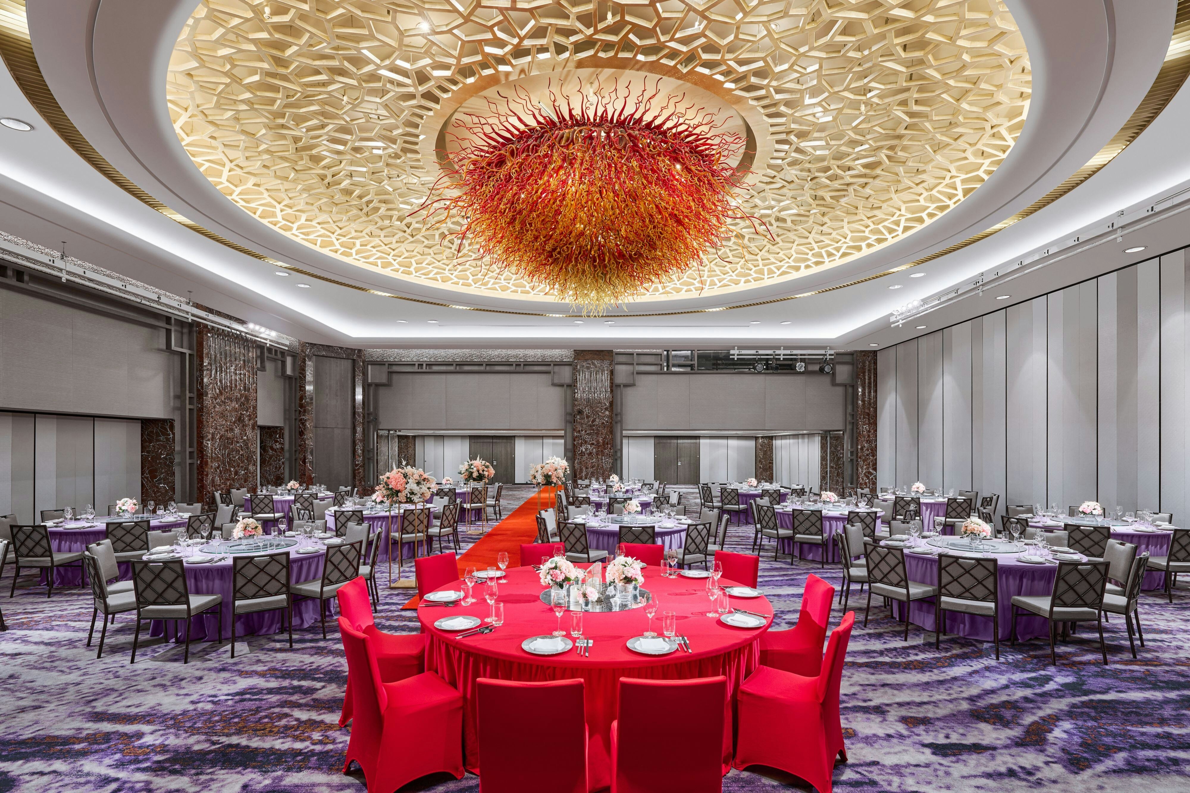 Sheraton Grand Taipei Hotel by null