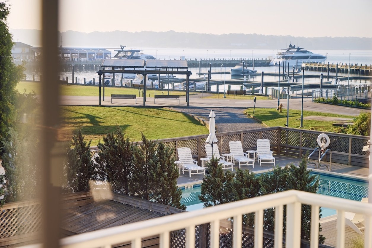 The Harbor Front Inn by null