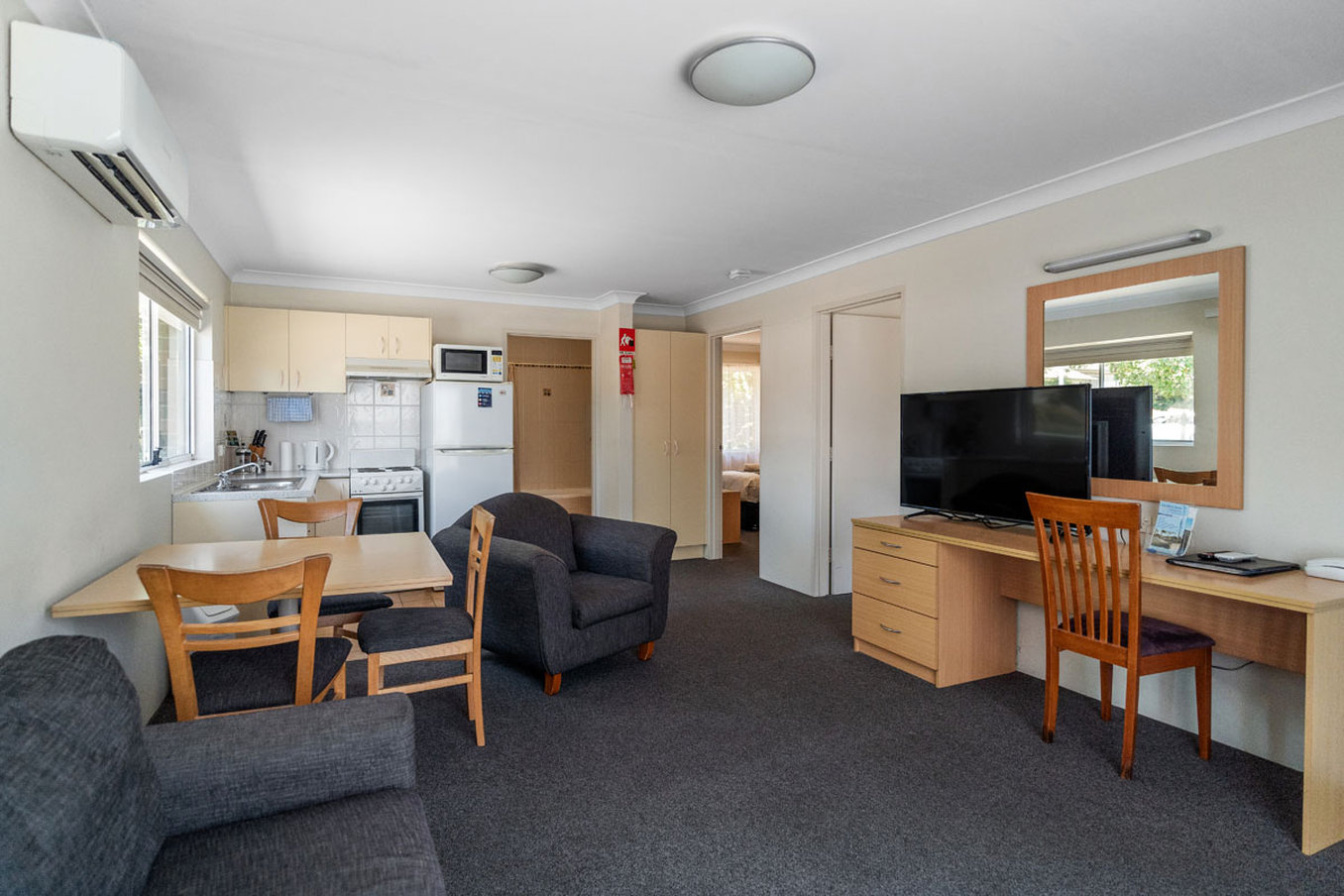 George Bass Motor Inn by null