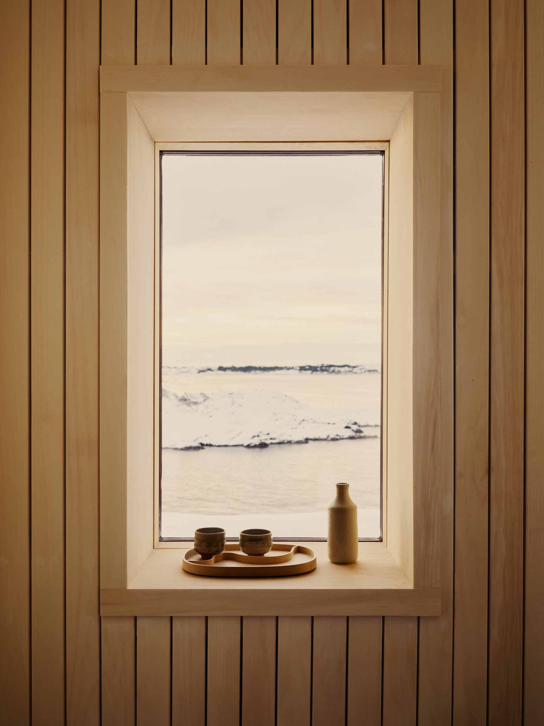 LILLØY LINDENBERG by null