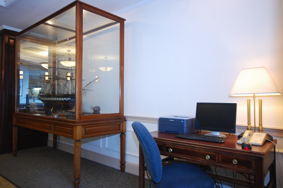 Best Western Adams Inn Quincy-Boston by null