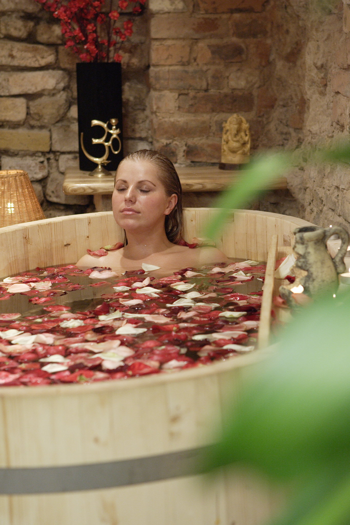 ROMANTIC Hotel by null