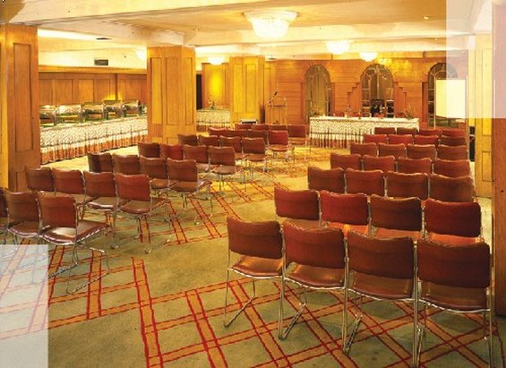 Kenilworth Hotel, Kolkata by null