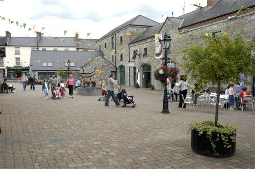 Bush Hotel - Carrick on Shannon by null