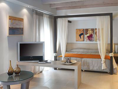 Nissaki Beach Hotel by null