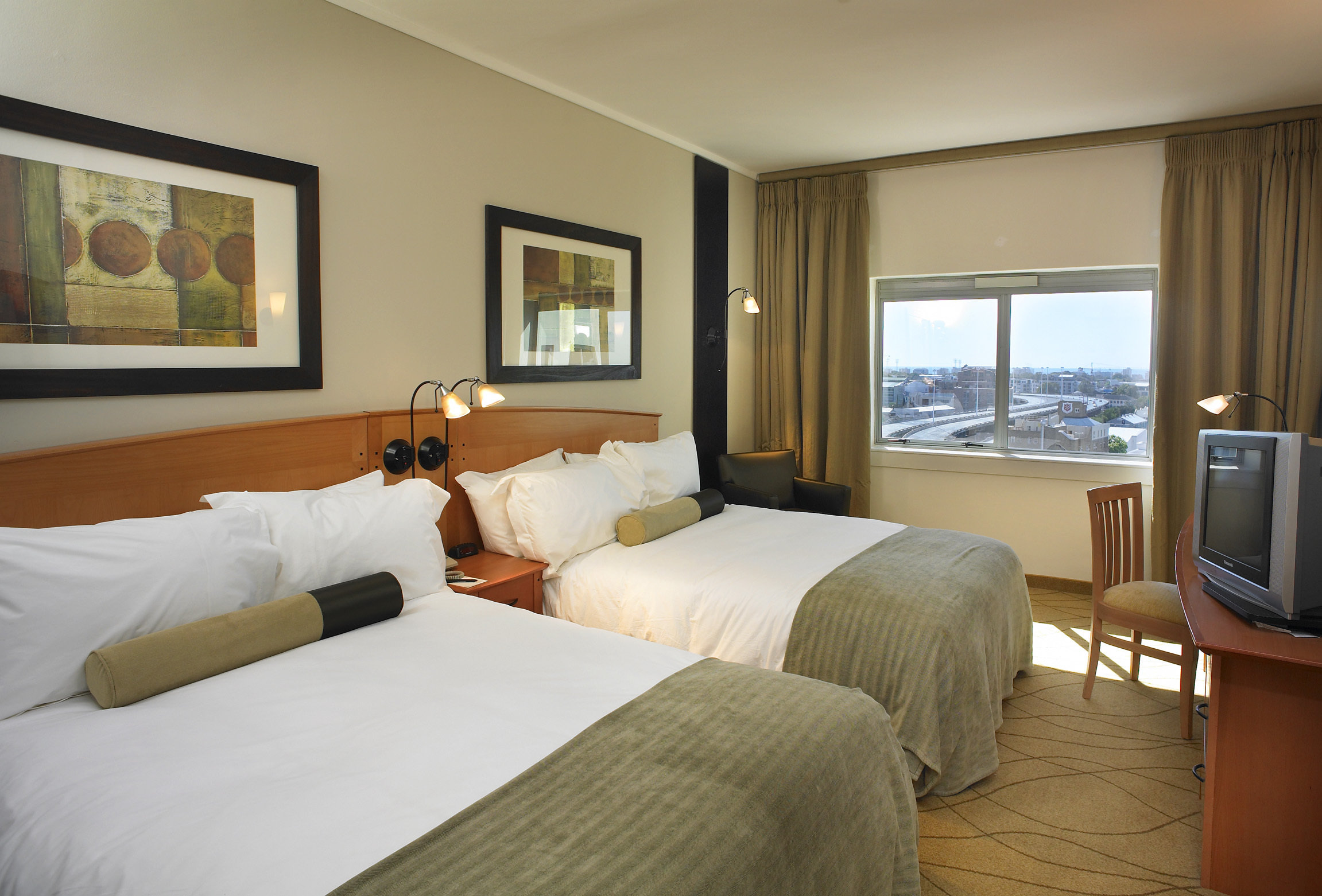 Southern Sun Waterfront Cape Town by null