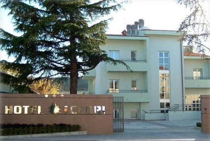 Hotel I Cedri image