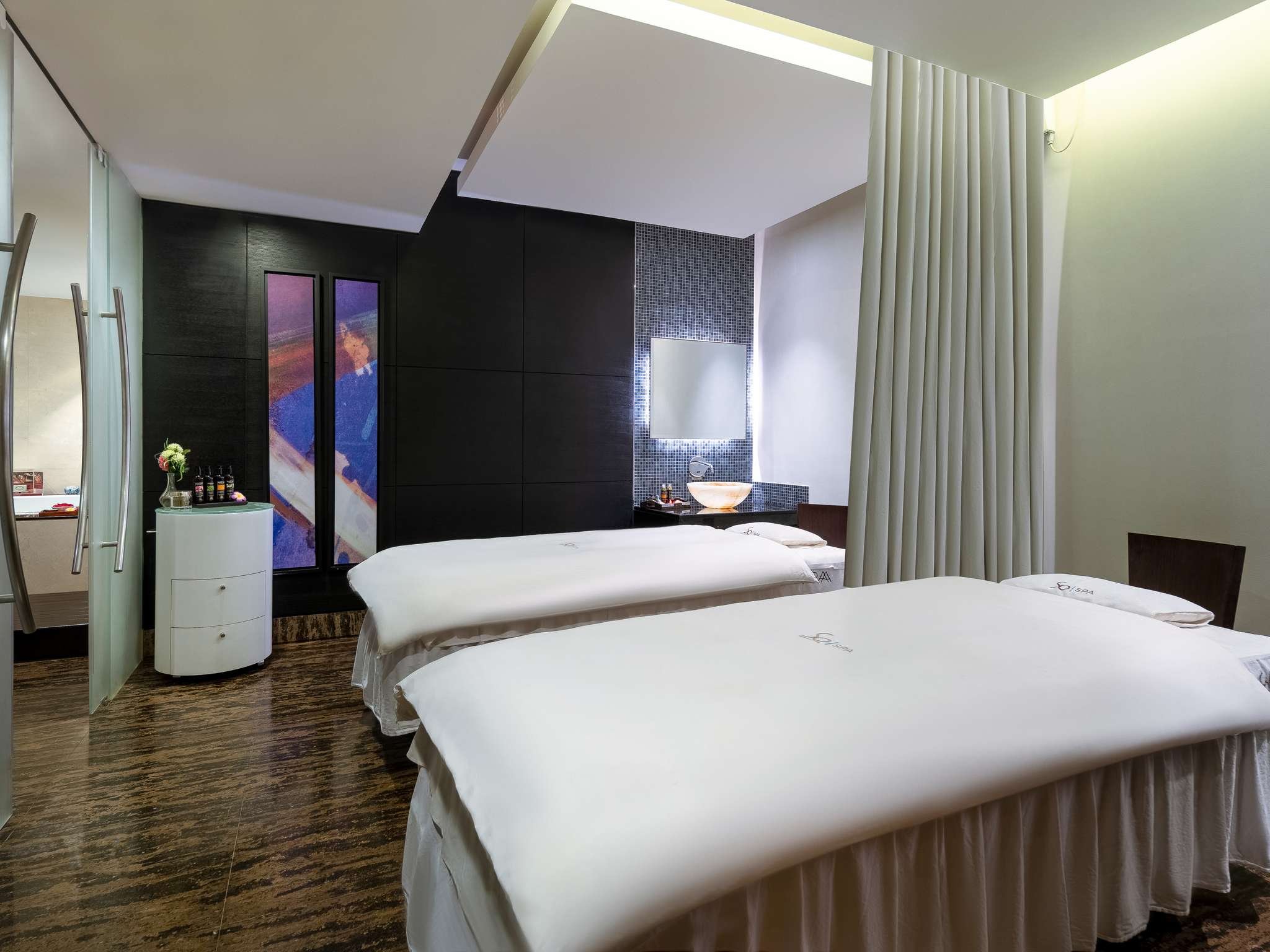 Sofitel Abu Dhabi Corniche by null