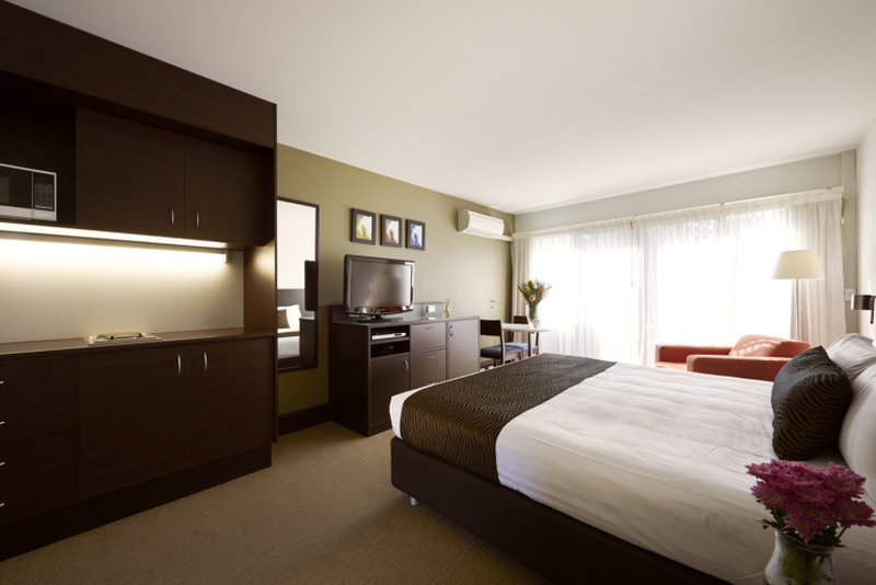 Station Motel by null