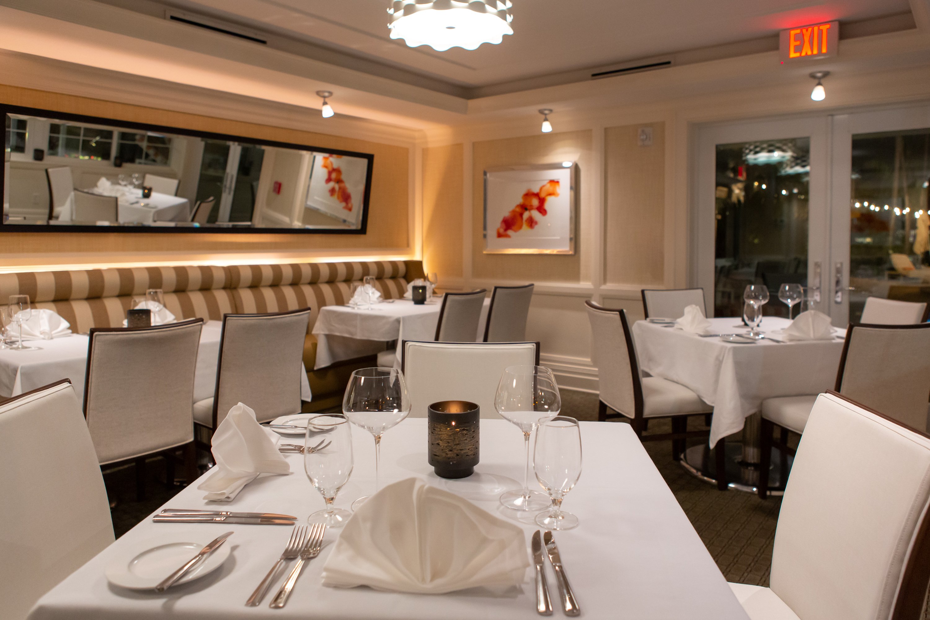 The Pillars Hotel and Club, an Small Luxury Hotel by null