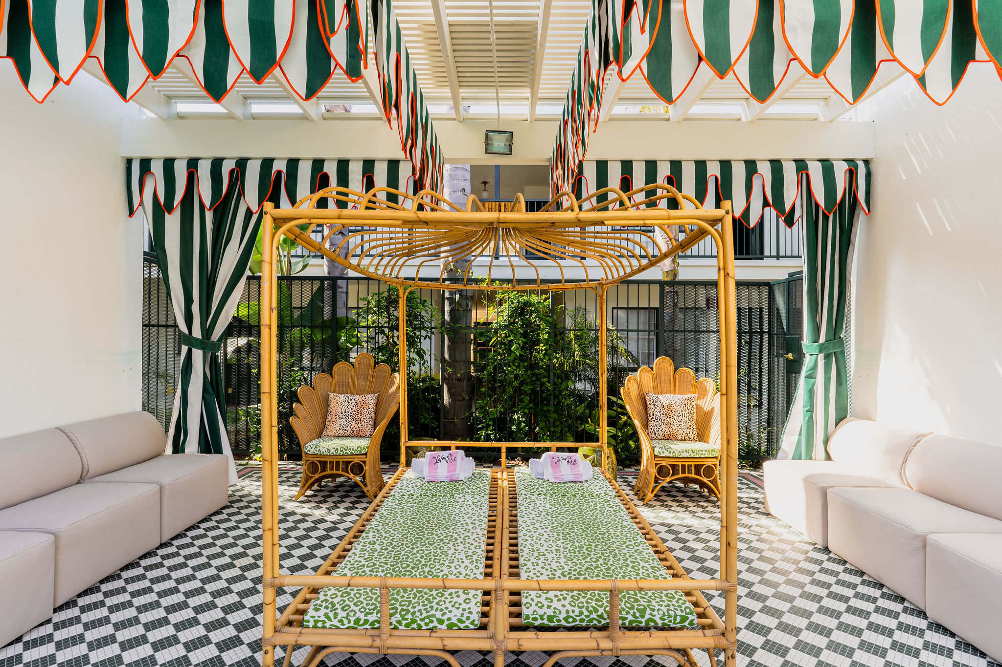 Lafayette Hotel by null