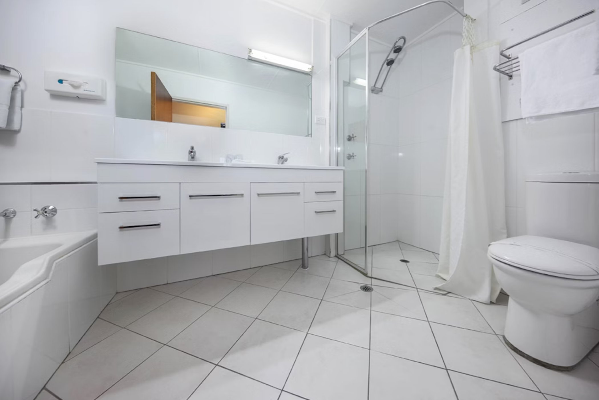 Belconnen Way Hotel & Serviced Apartments by null