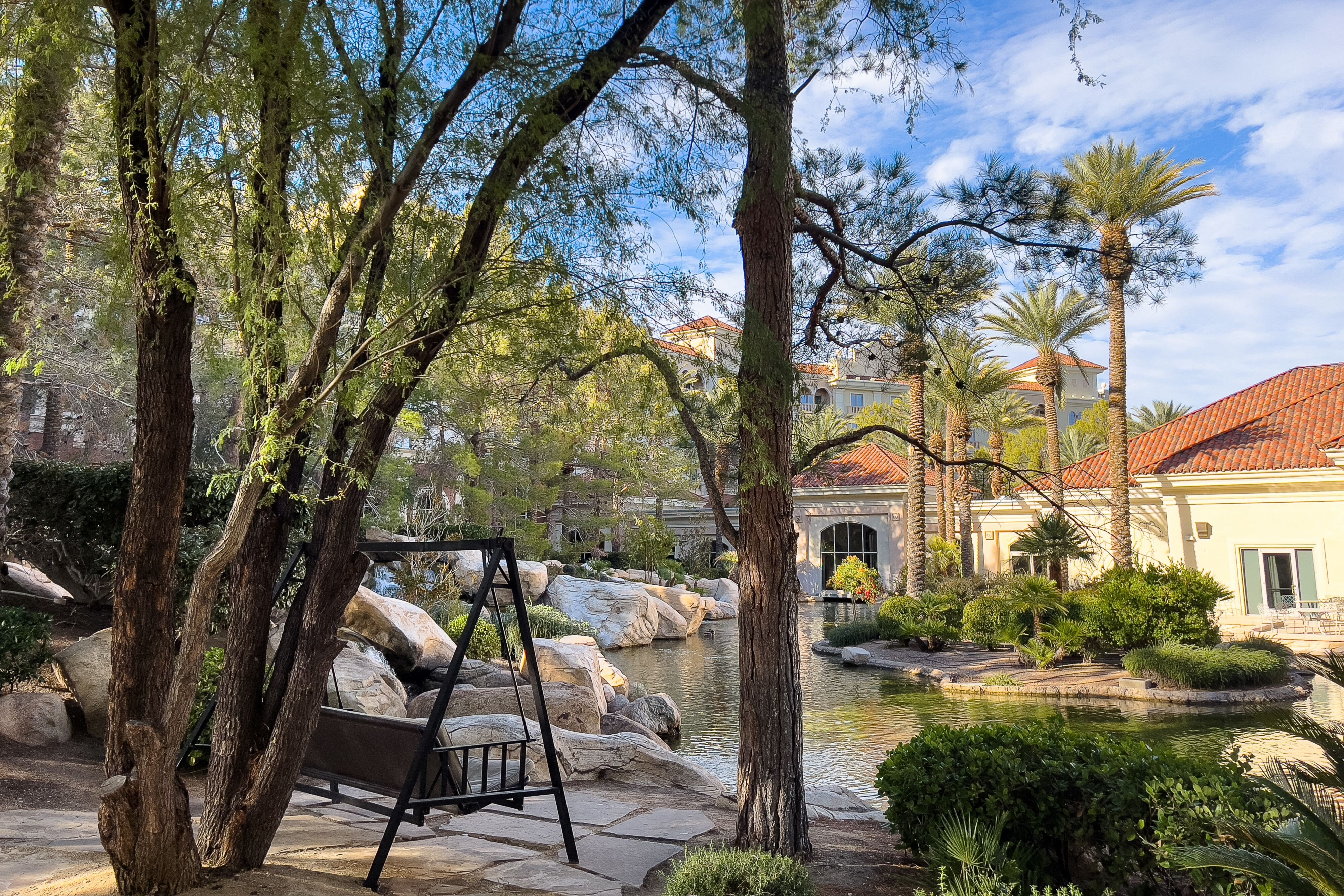 JW Marriott Las Vegas Resort & Spa by null