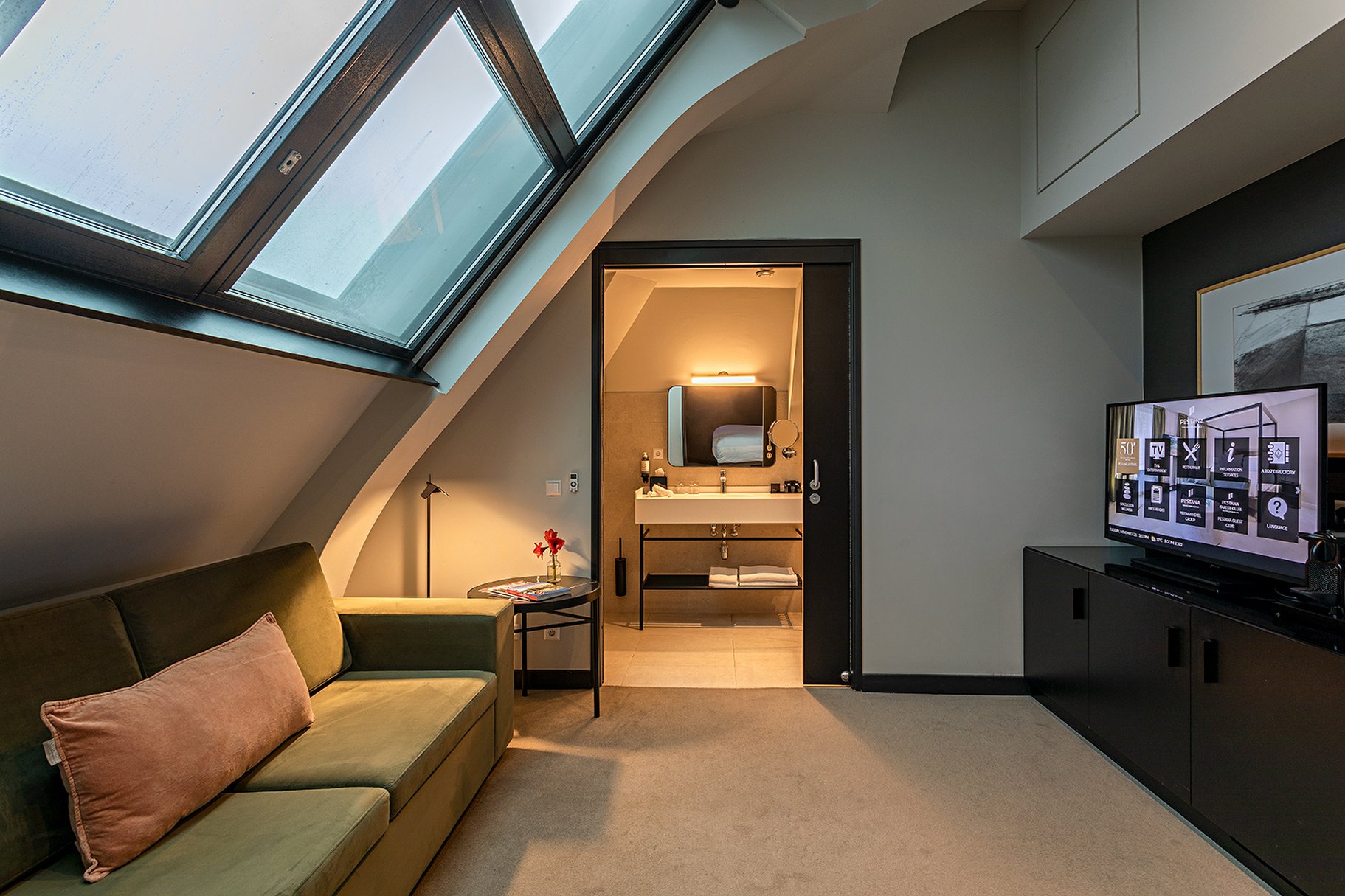 Pestana Amsterdam Riverside by null