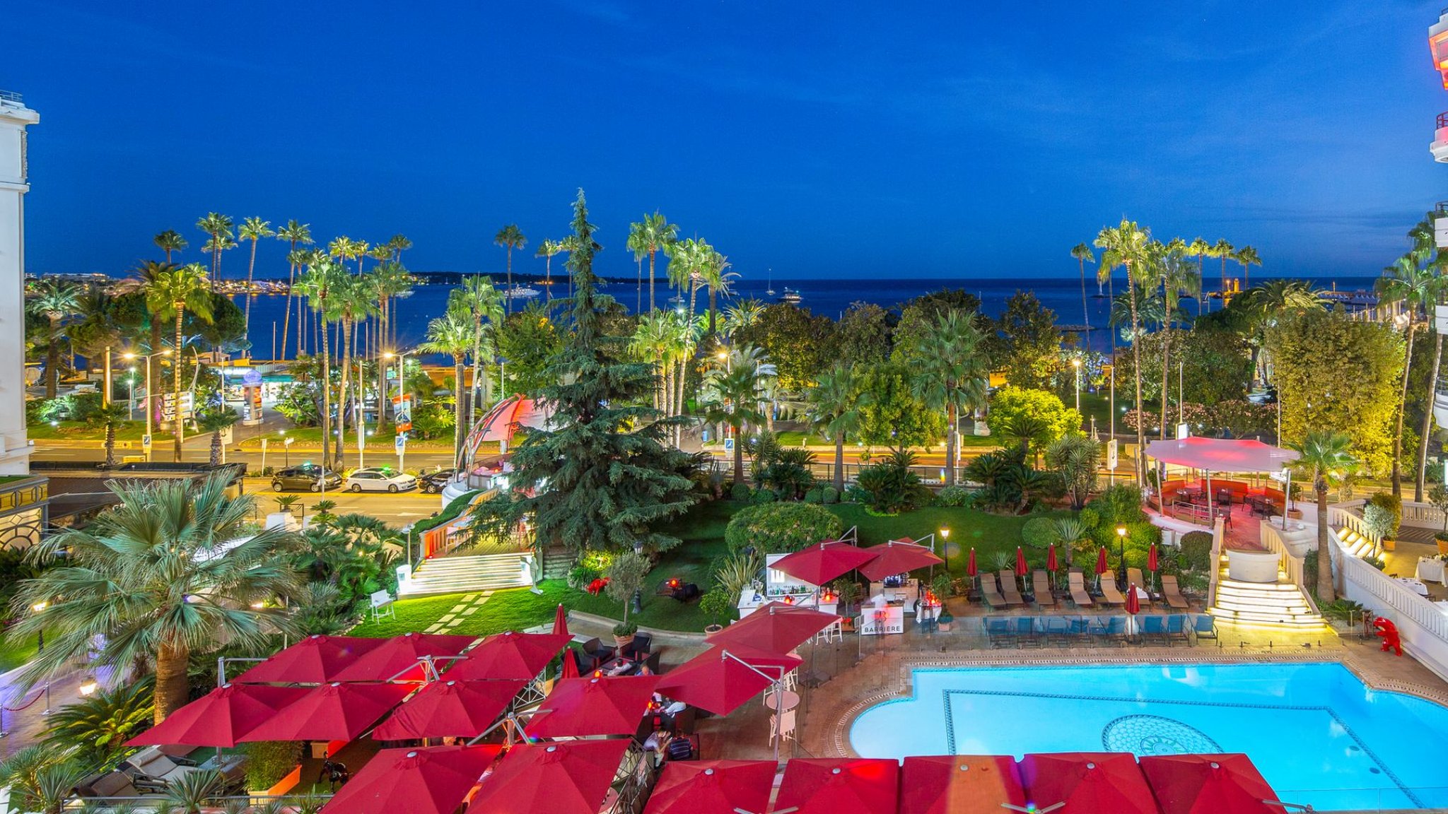 Hotel Barrière Le Majestic Cannes by null