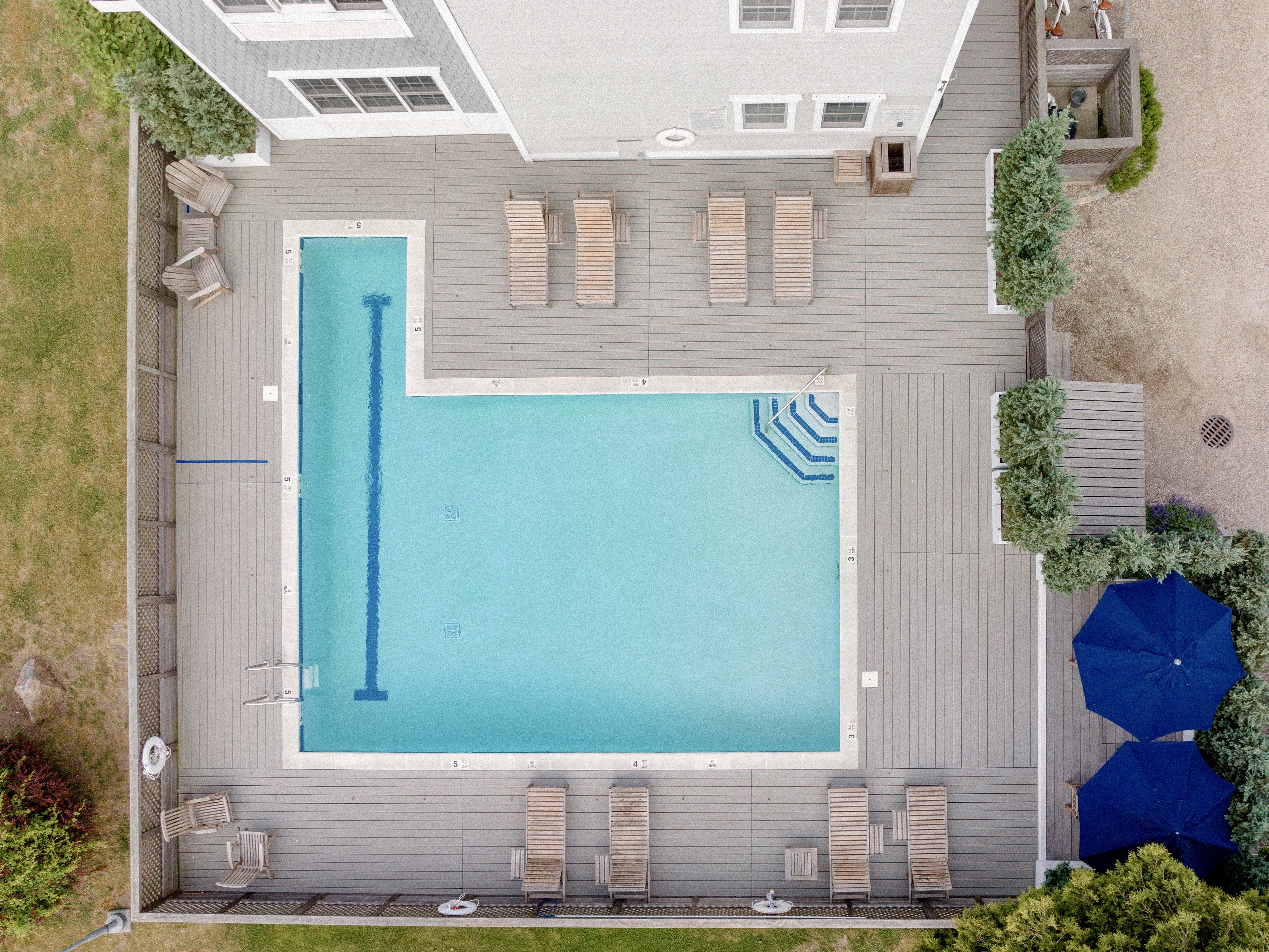 The Harbor Front Inn by null