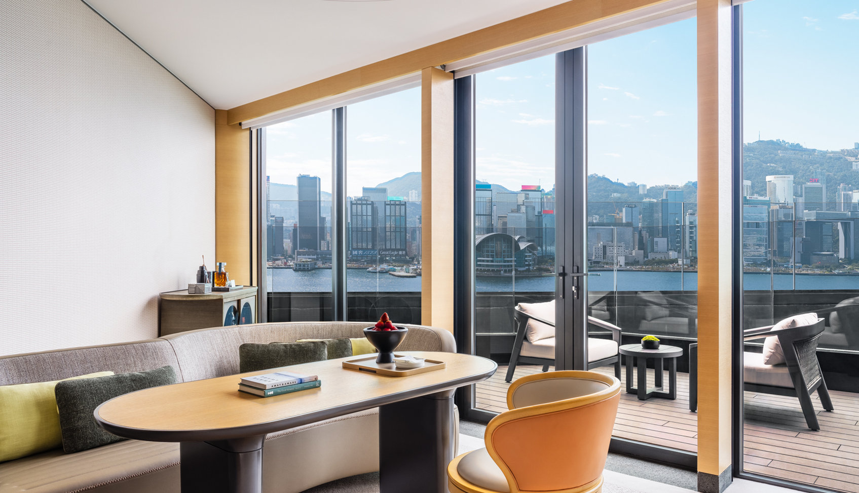 Regent Hong Kong - 5-Star Luxury Hotels by null