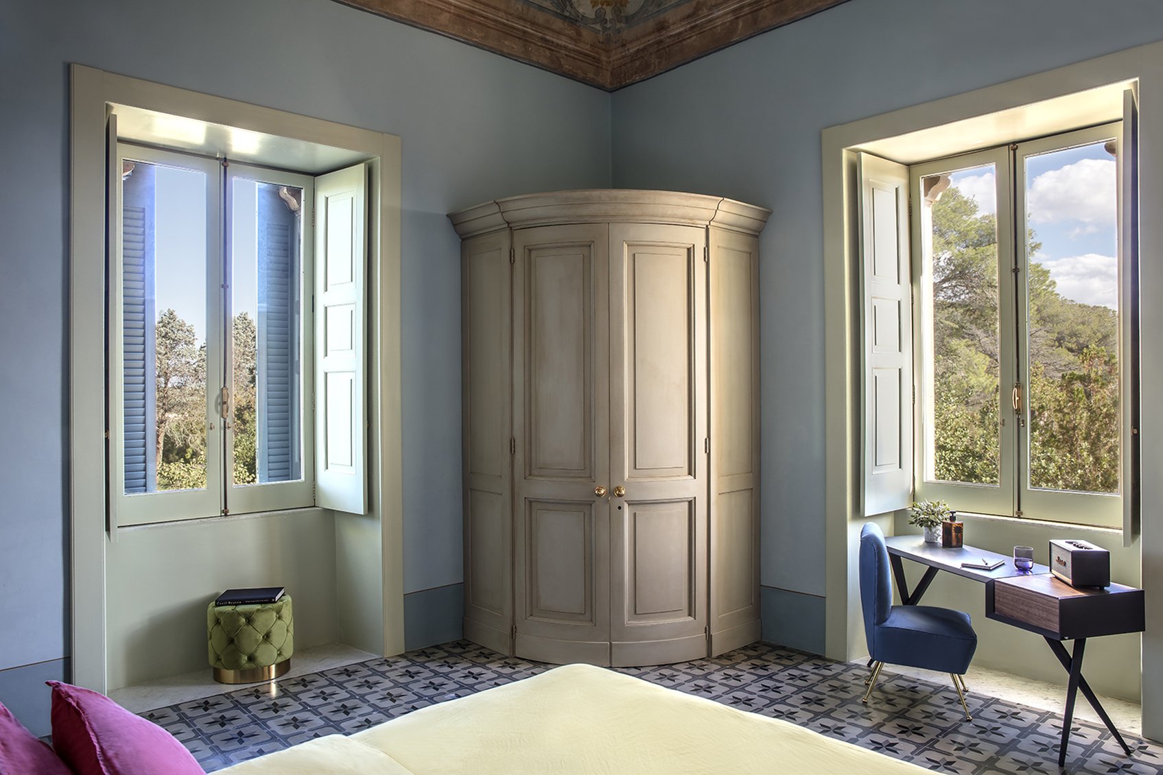 Castle Elvira by null