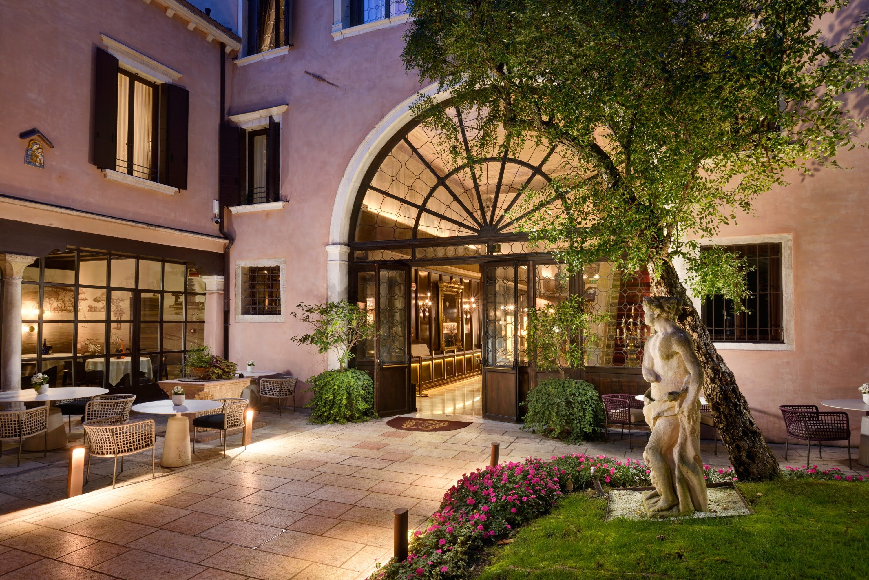 Palazzo Venart Luxury Hotel image