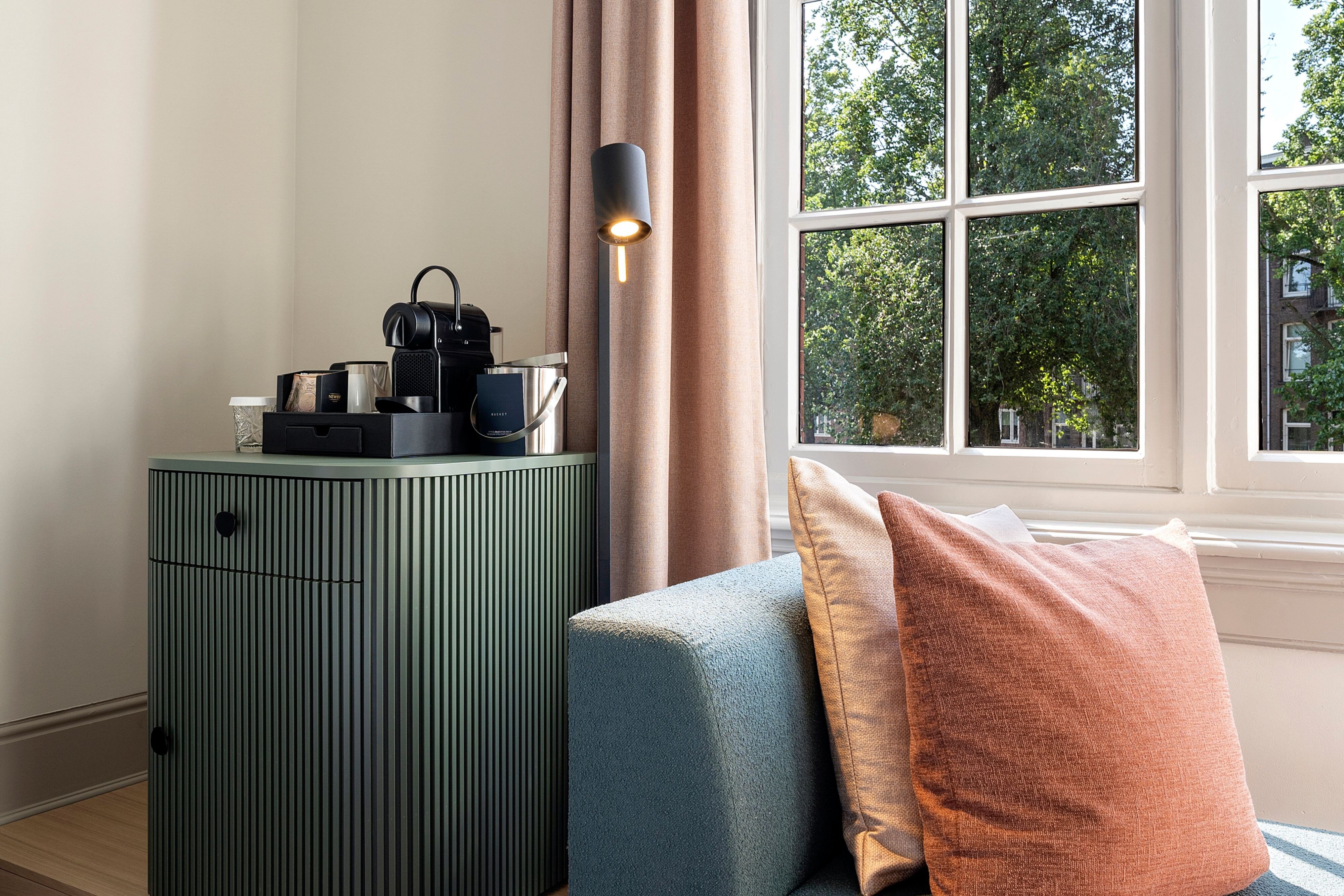 The College Hotel Amsterdam, Autograph Collection by null