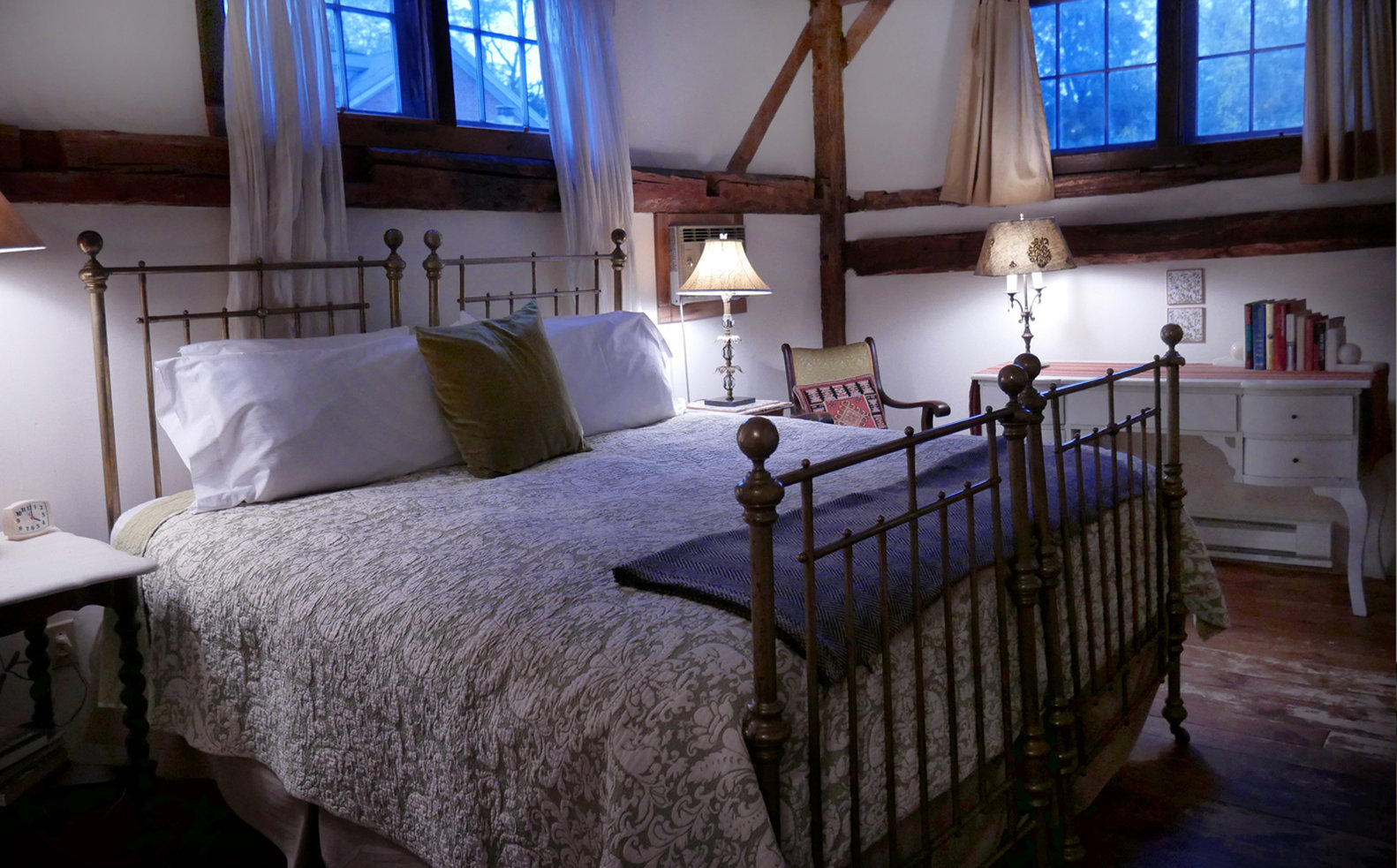Race Brook Lodge by null