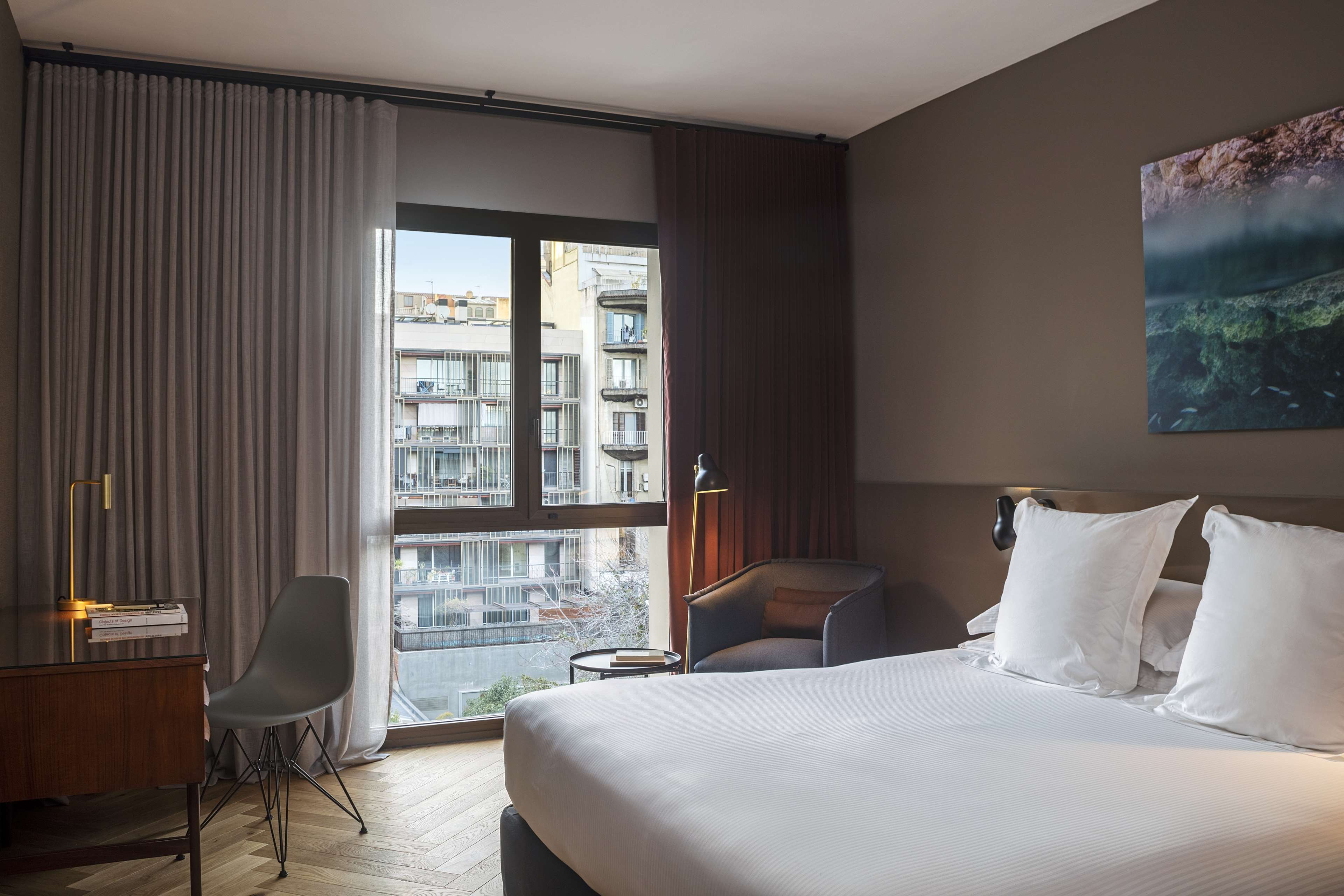 Alexandra Barcelona Hotel, Curio Collection by Hilton by null