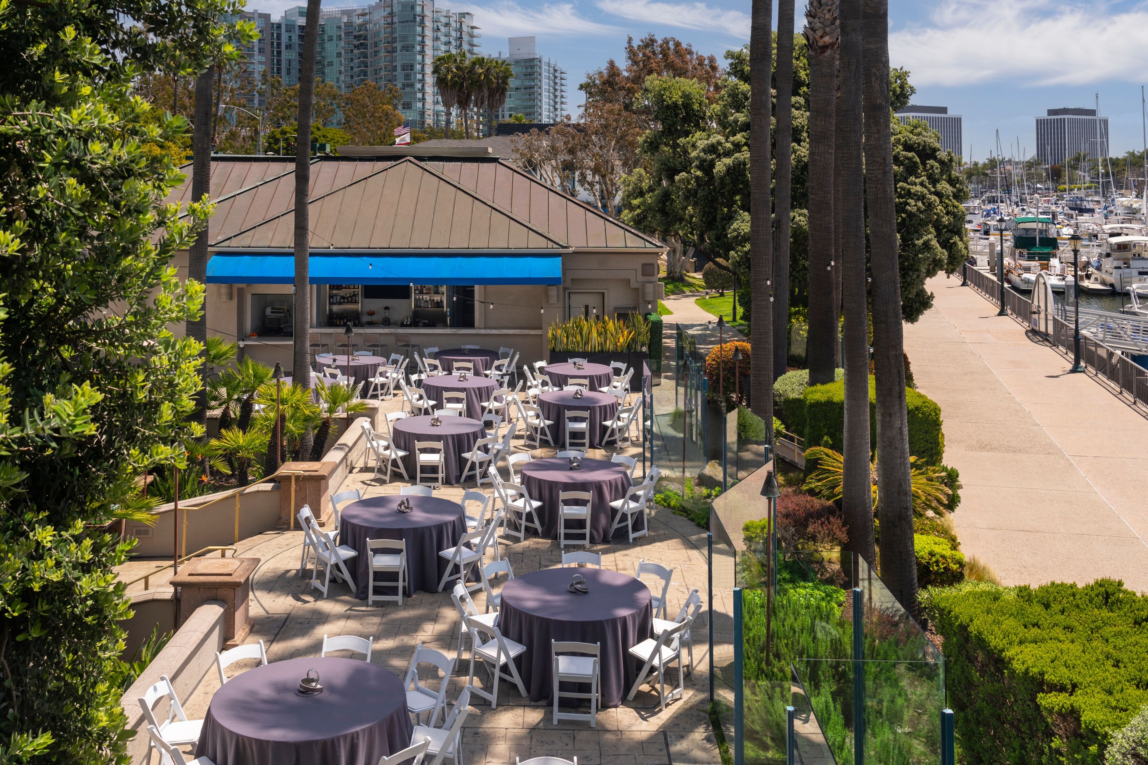The Ritz-Carlton, Marina del Rey by null