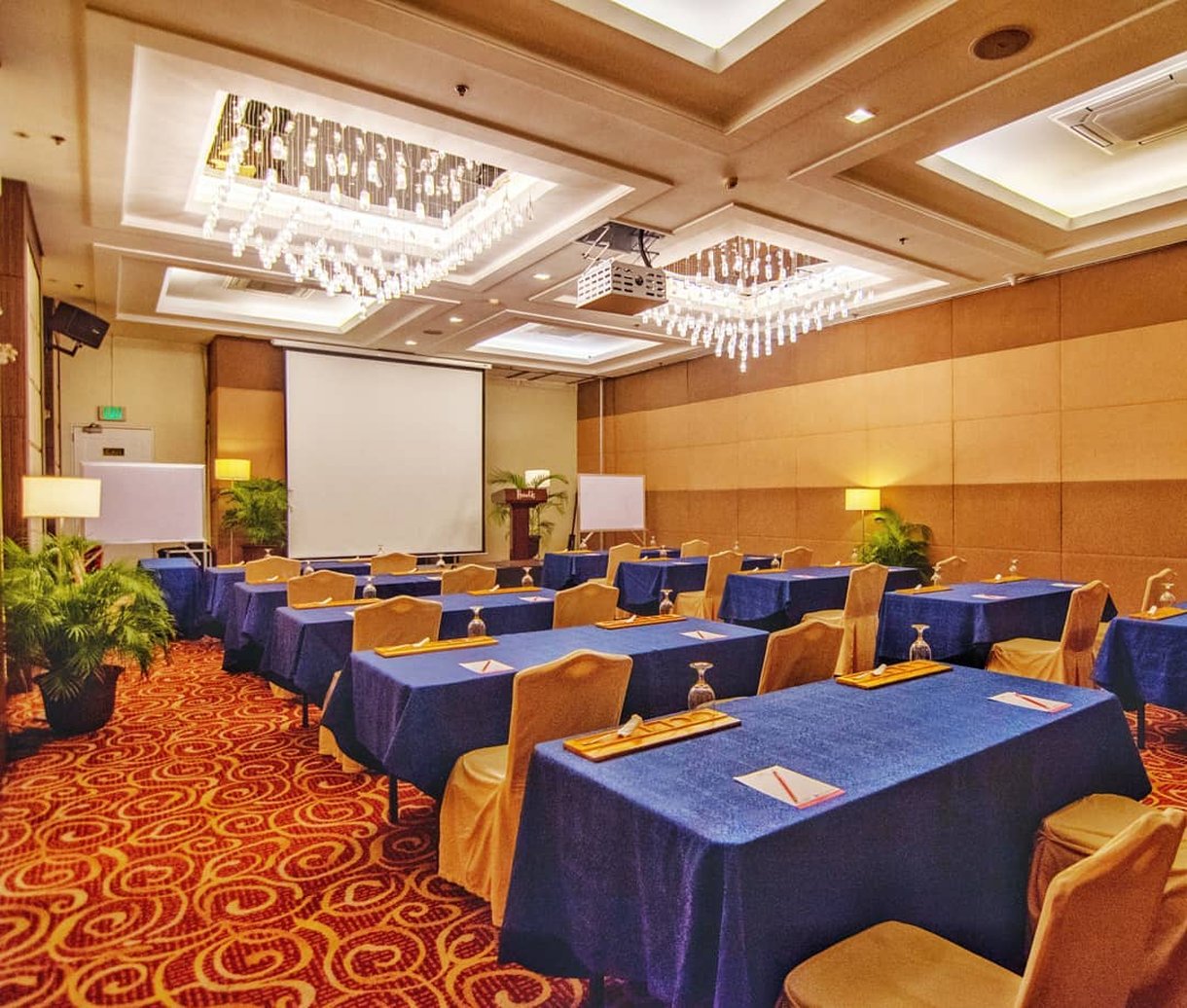 Harolds Hotel Cebu by null