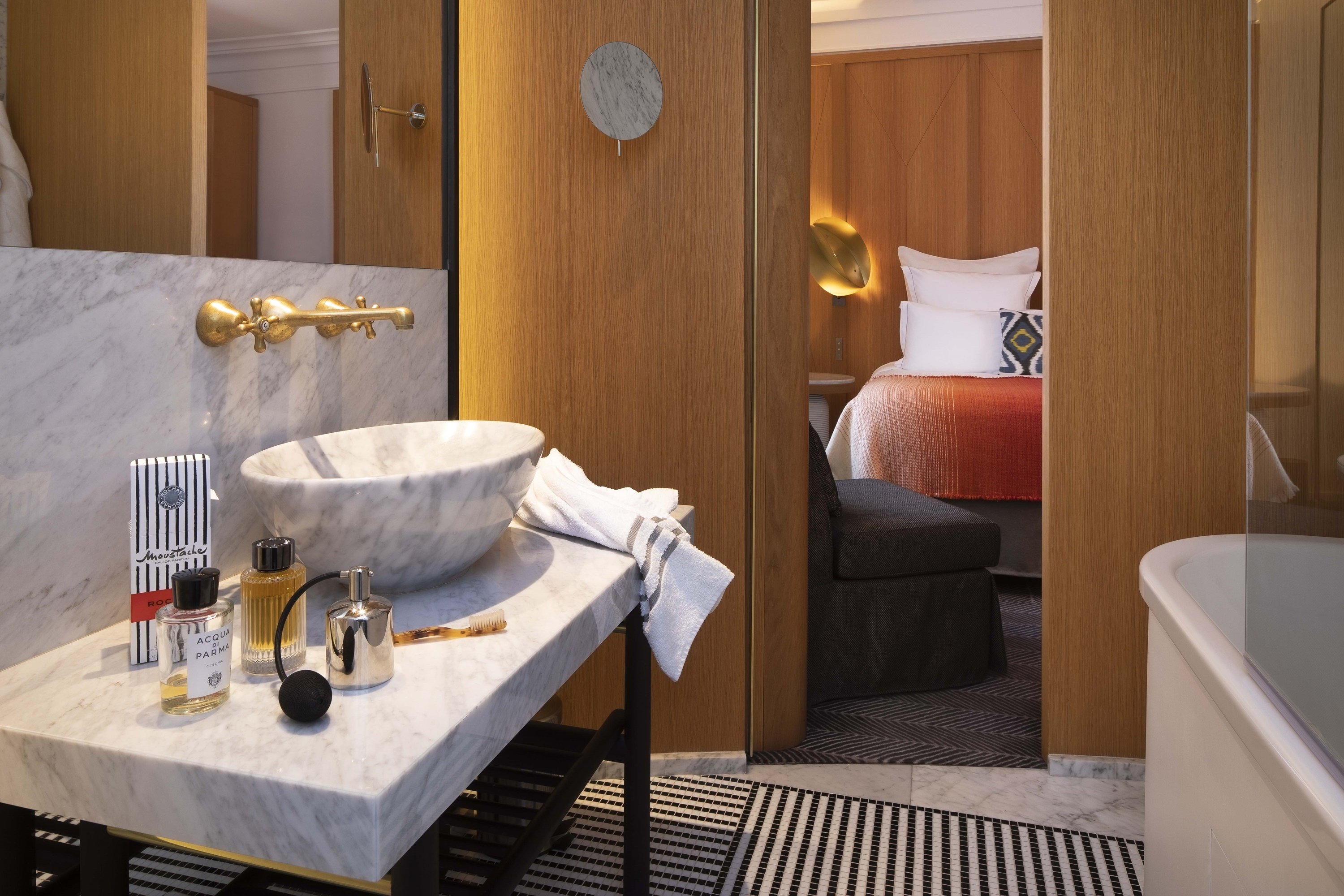 Hotel Vernet, Champs - Élysées by null