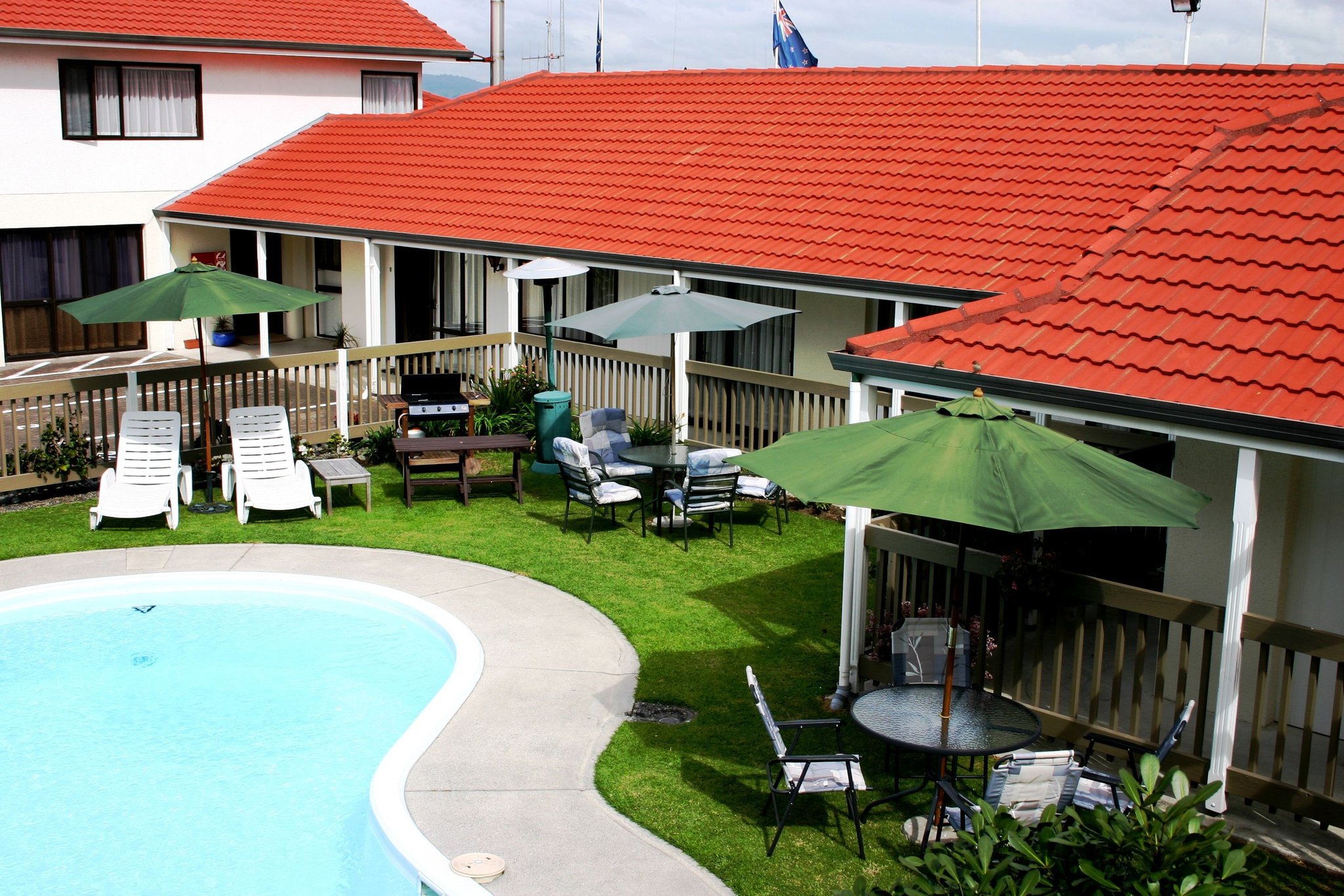 Summit Motor Lodge by null