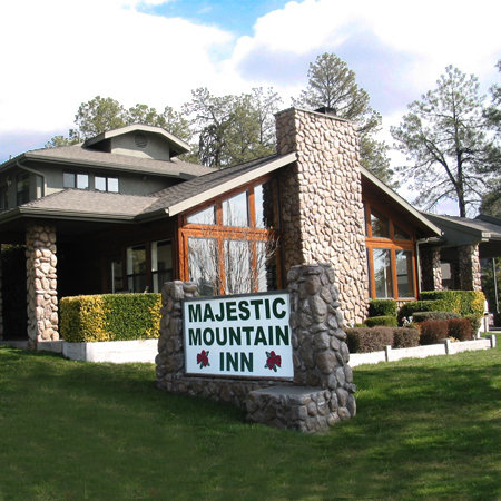 Majestic Mountain Inn image