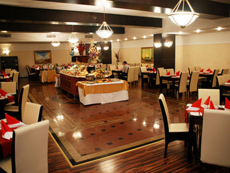 Prahova Plaza Hotel by null