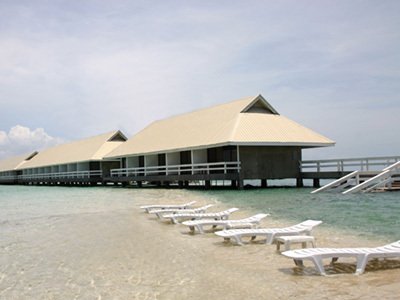 Island And Sun Beach Resort image