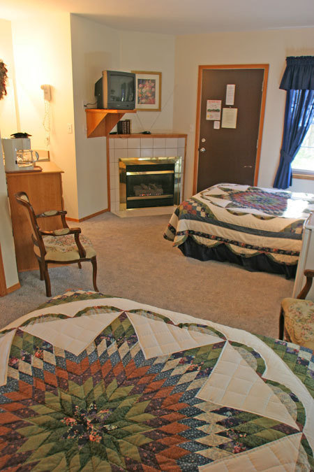 Crandell Mountain Lodge by null