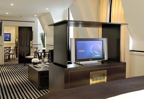 Hotel 41 by null