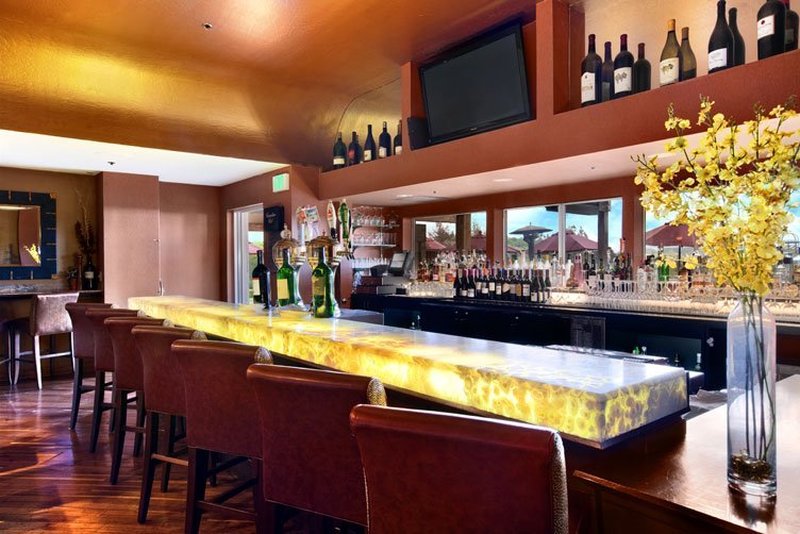 Hilton Sonoma Wine Country by null